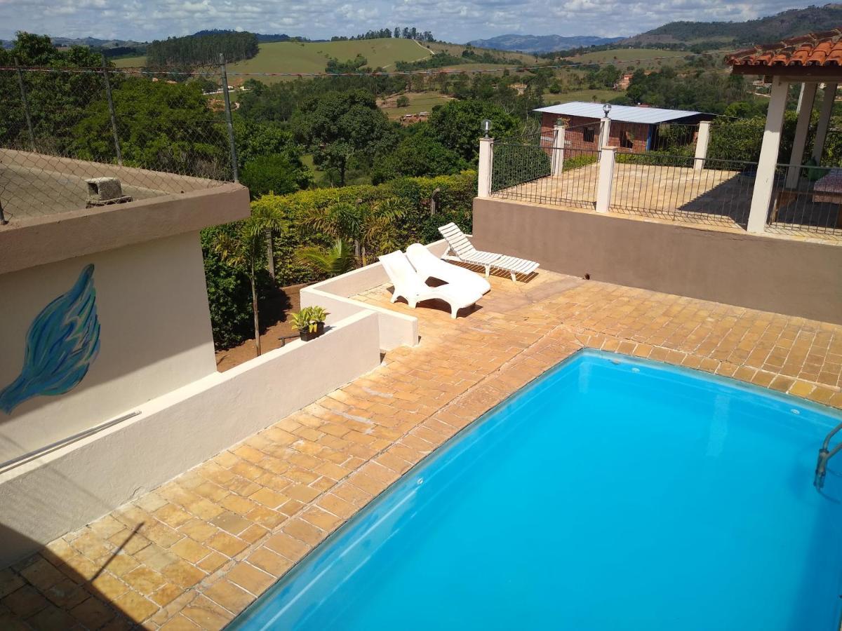Paraiso Em Serra Negra Lindoia Com Linda Paisagem Luaran gambar